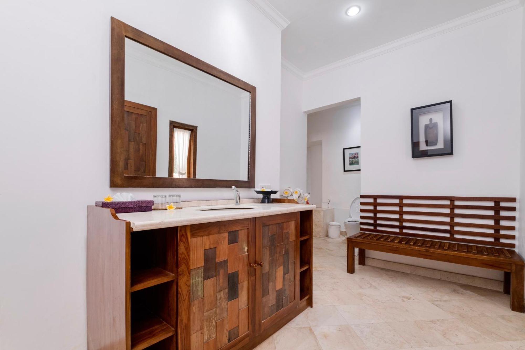 Alam Bidadari Seminyak Villa ภายนอก รูปภาพ