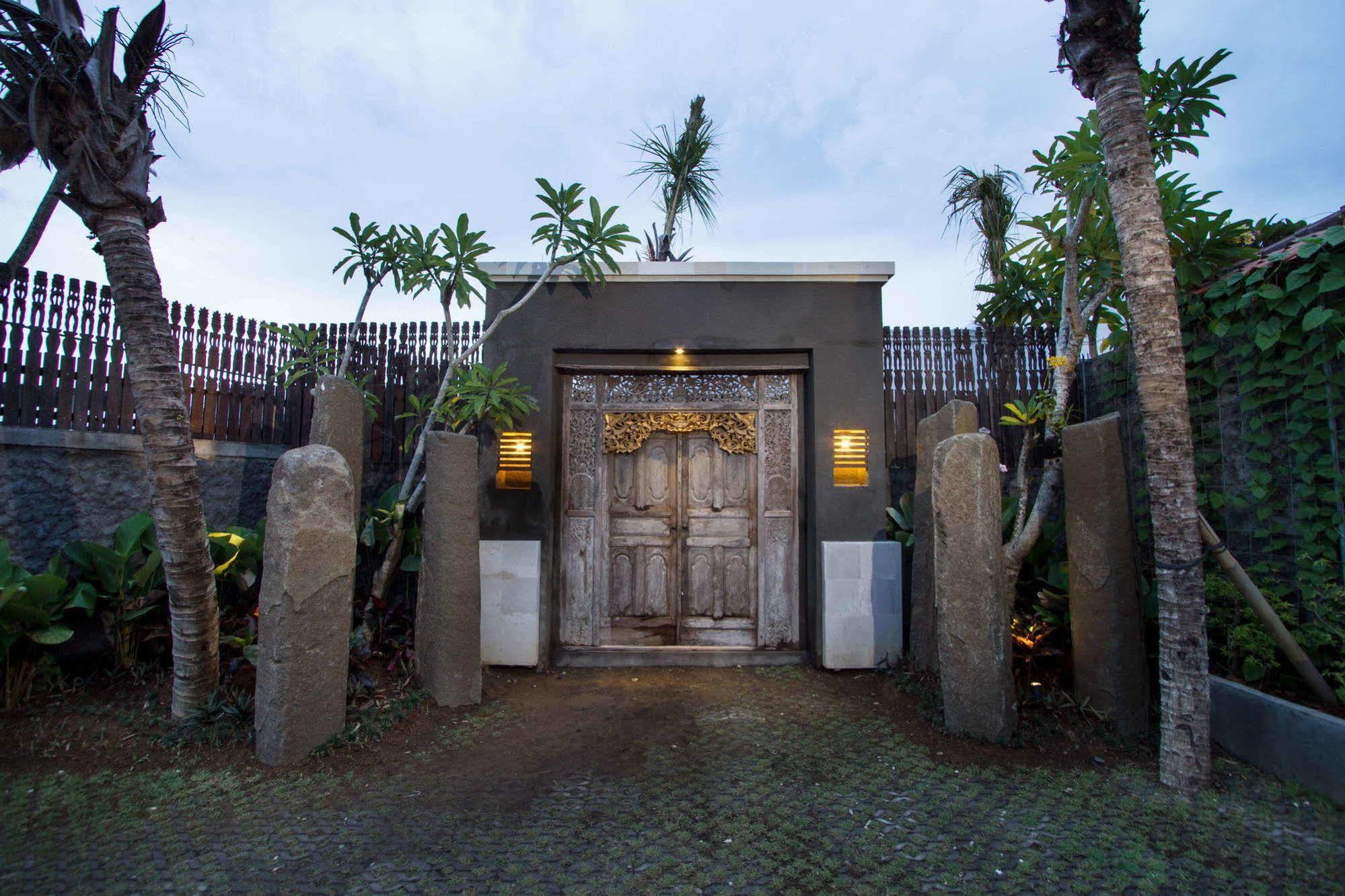 Alam Bidadari Seminyak Villa ภายนอก รูปภาพ